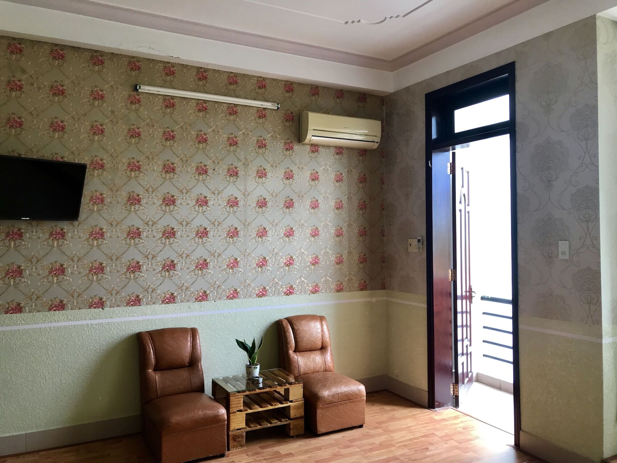 껀터 Mekong Land B&B 외부 사진